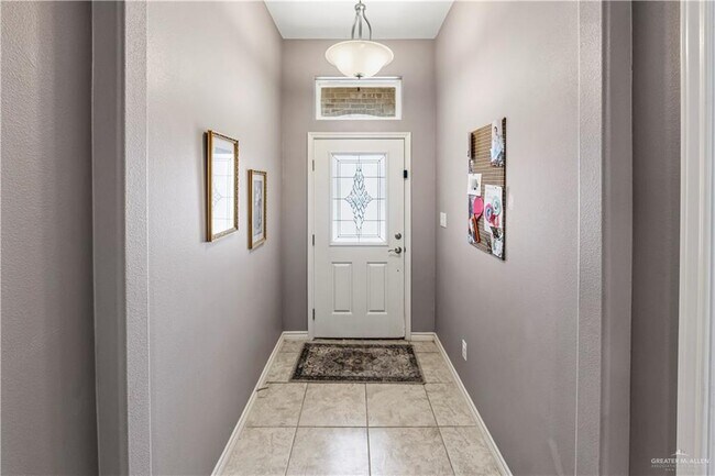 Building Photo - 19 Grand Canyon St