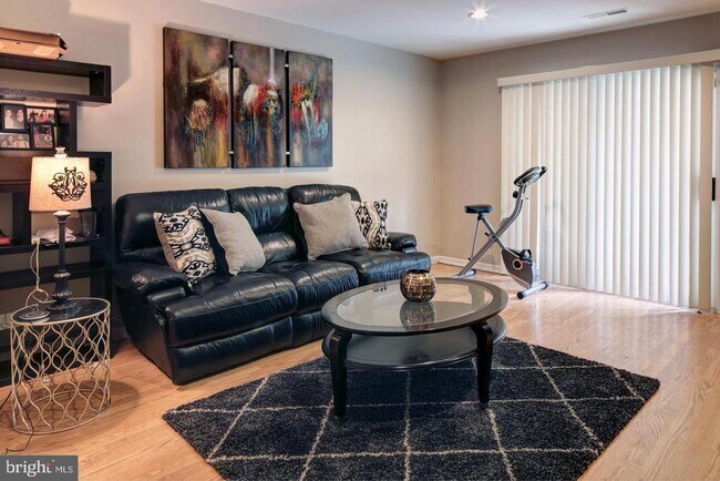 Building Photo - 6351 Wind Rider Way