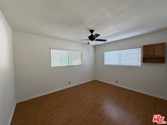 Building Photo - 11121 Parr Ave