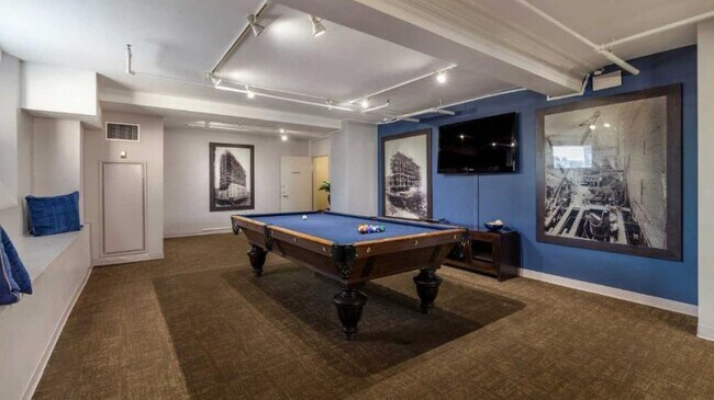 Building Photo - 3 bedroom in NEW YORK NY 10004