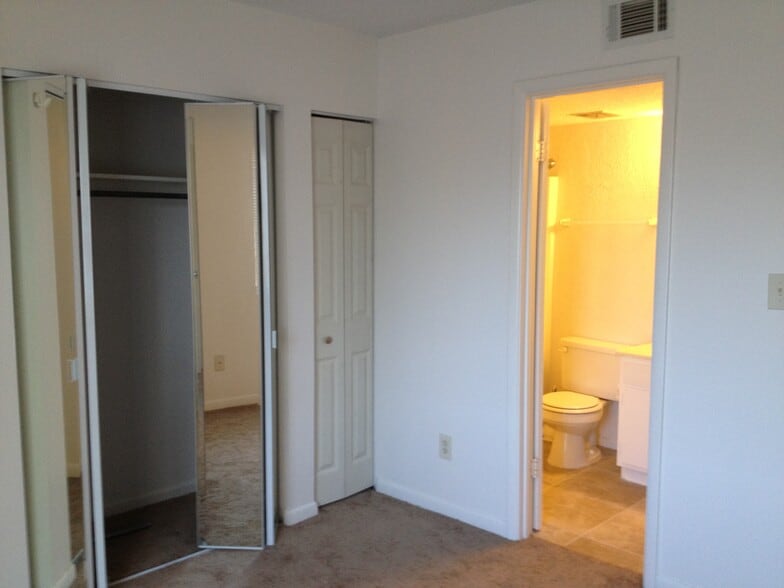 Bedroom and Bathroom - 308 Miracle Strip Pky SW
