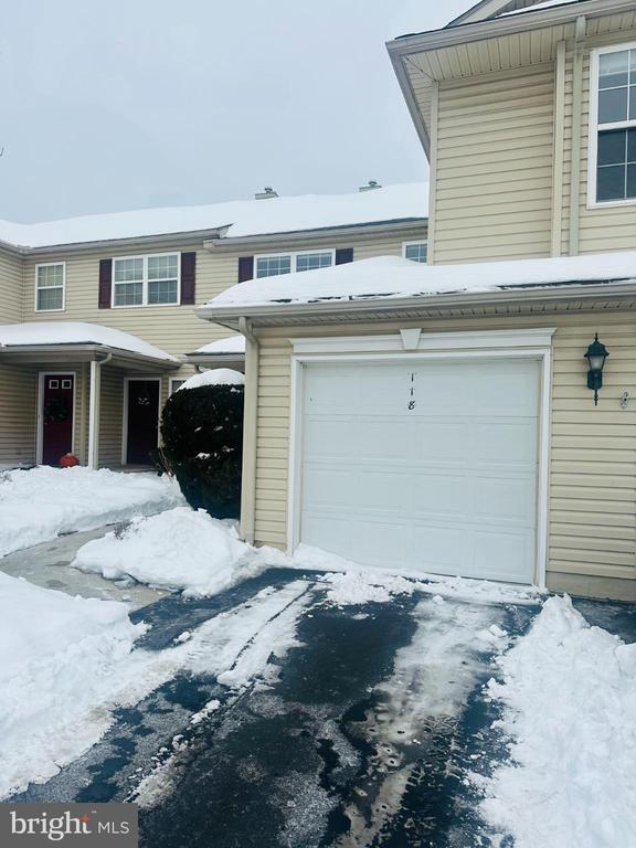 Building Photo - 118 Sparrow Rd