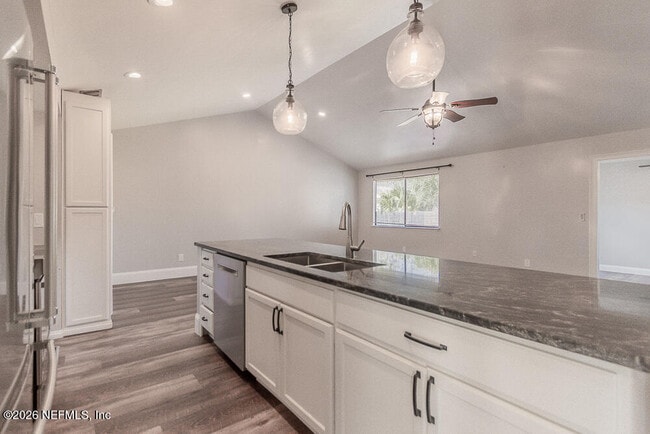 Building Photo - 2465 Wattle Tree Rd W