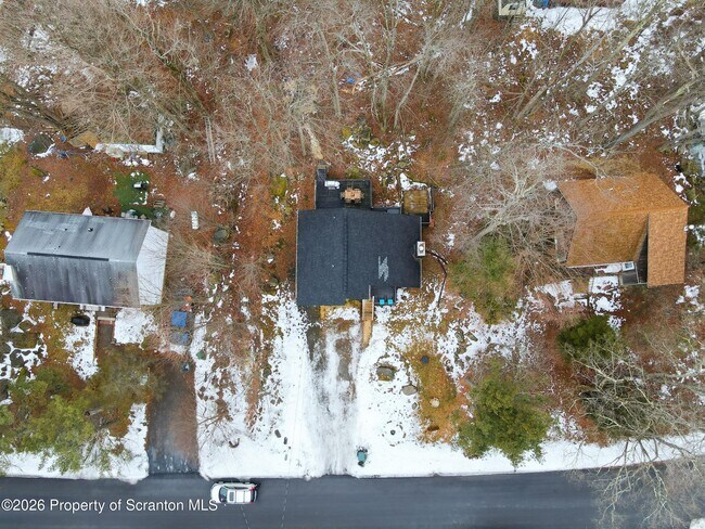 Building Photo - 1379 Winding Way