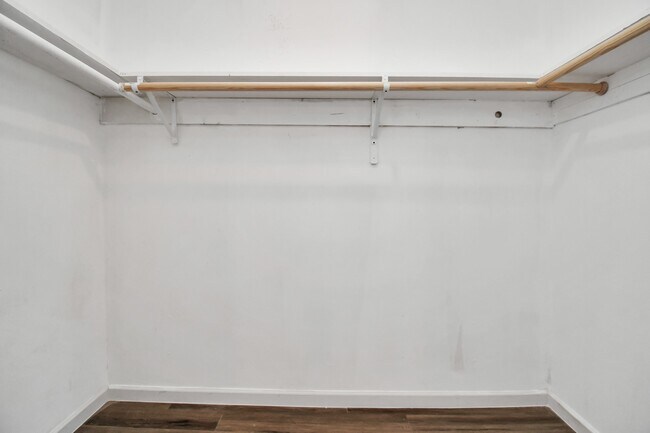 Building Photo - 9622 Vilven Ln