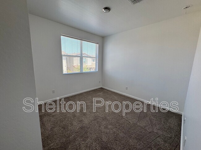 Building Photo - 13845 S 177th Ave