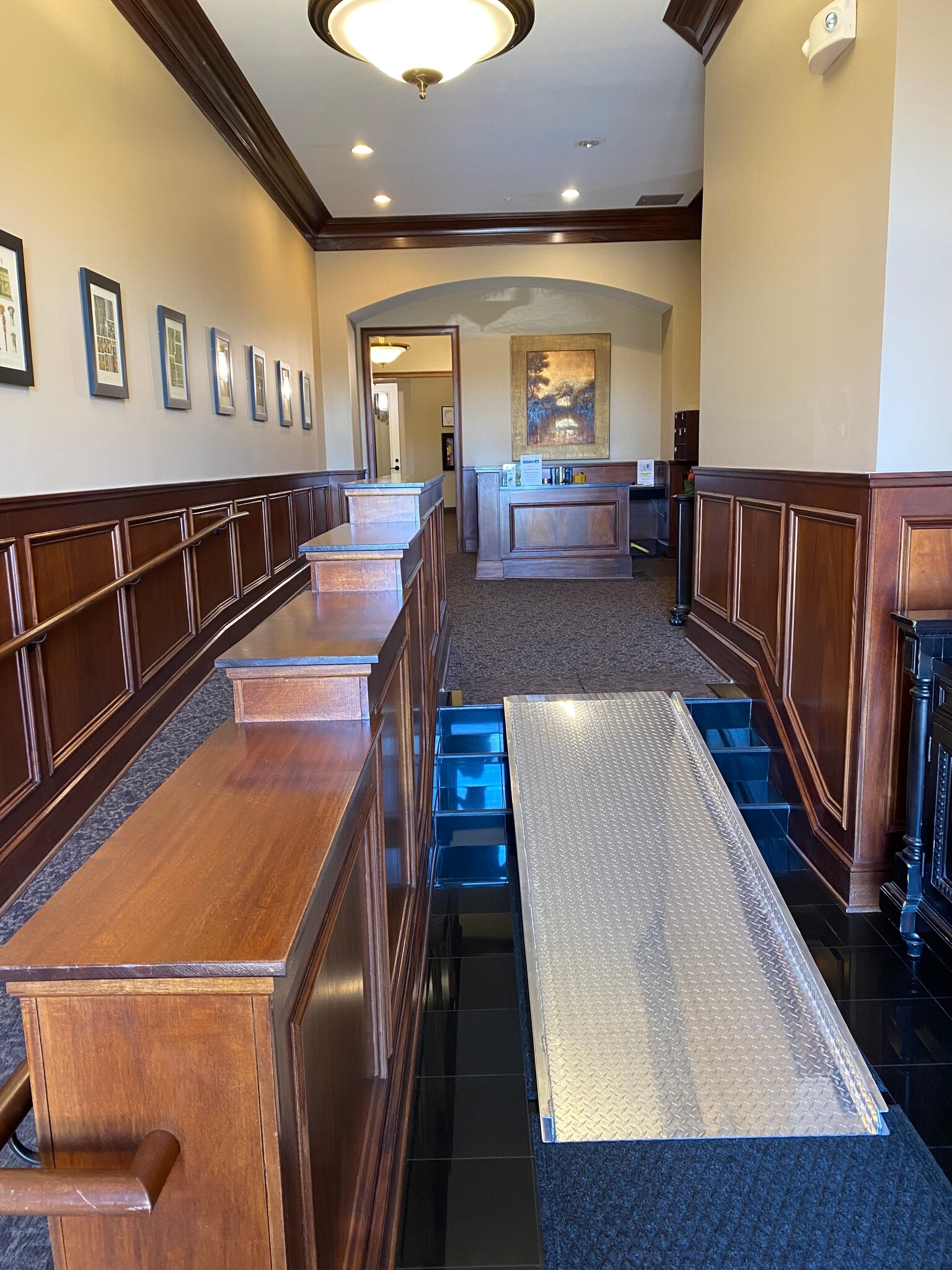 Building Photo - 445 W Blount Ave