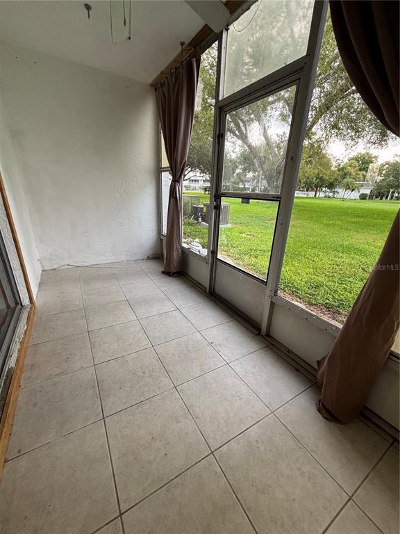 Building Photo - 4503 3rd St Cir W