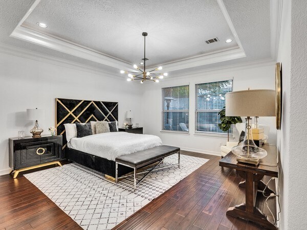 Building Photo - 2523 Watts St