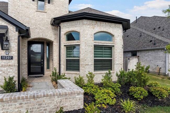 Building Photo - 11307 Cosmopolitan Dr