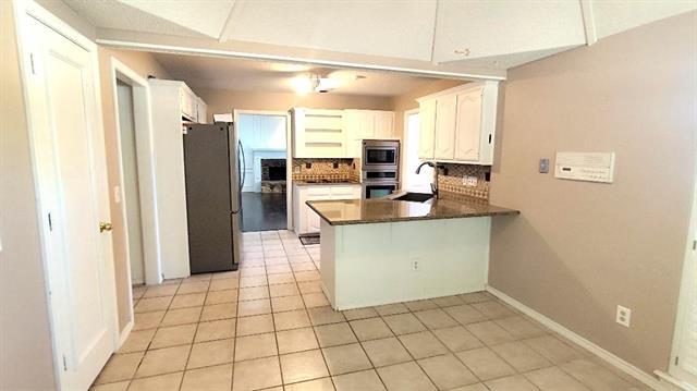 Building Photo - 2128 USA Dr