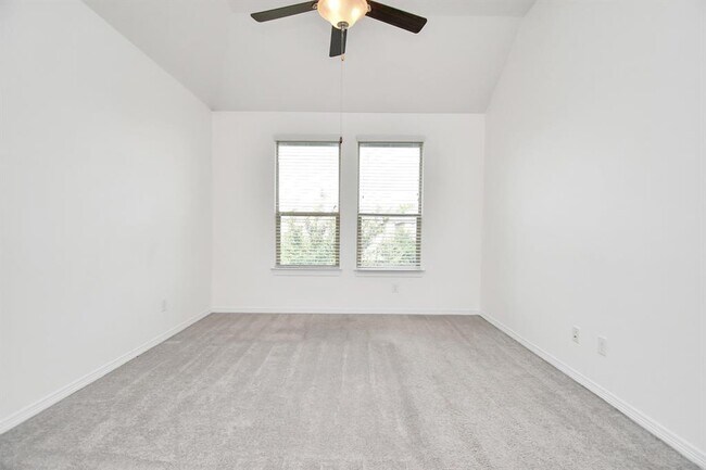 Building Photo - 1411 Upland Arbor Dr