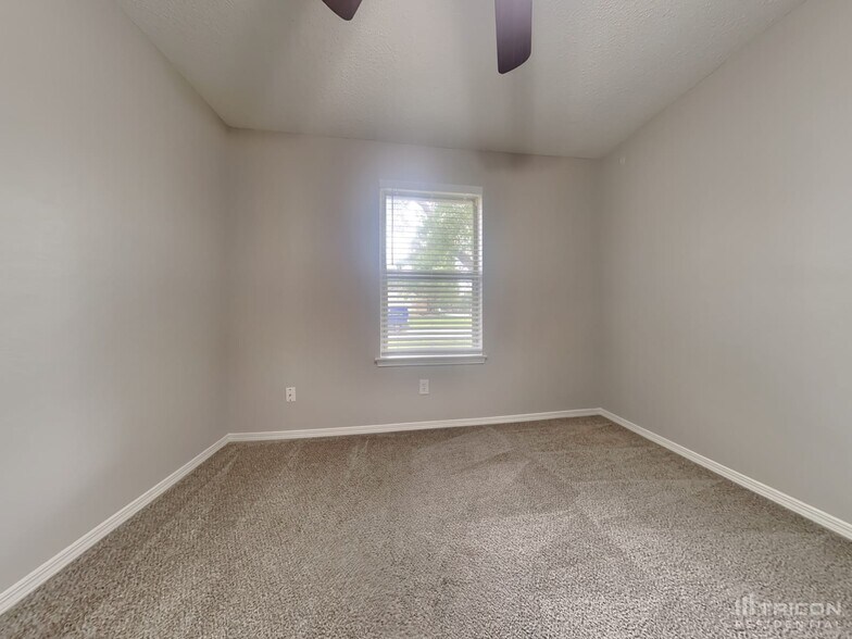 Building Photo - 4108 Coronet Ln
