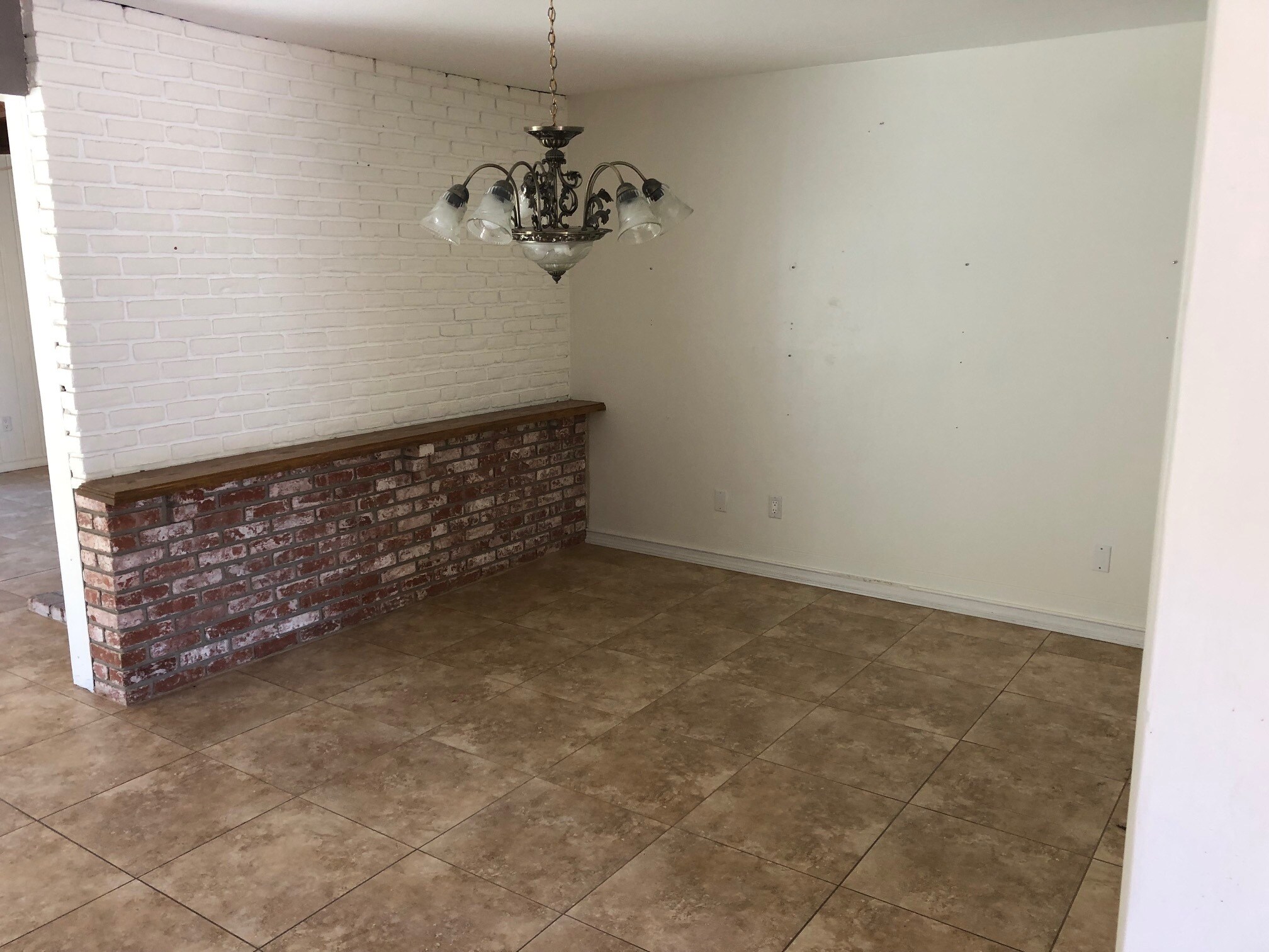 Dining Room1 - 7216 Keighley St