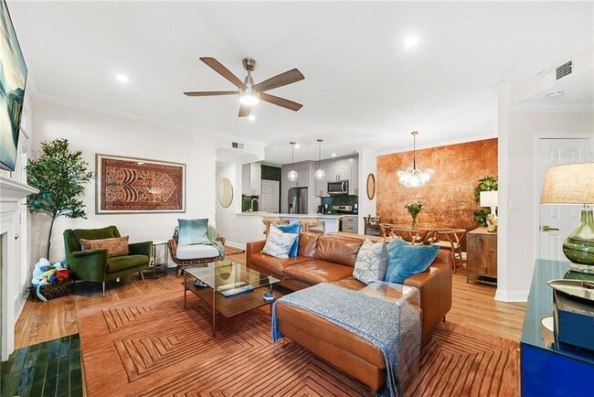 Building Photo - 815 McGill Park Ave NE