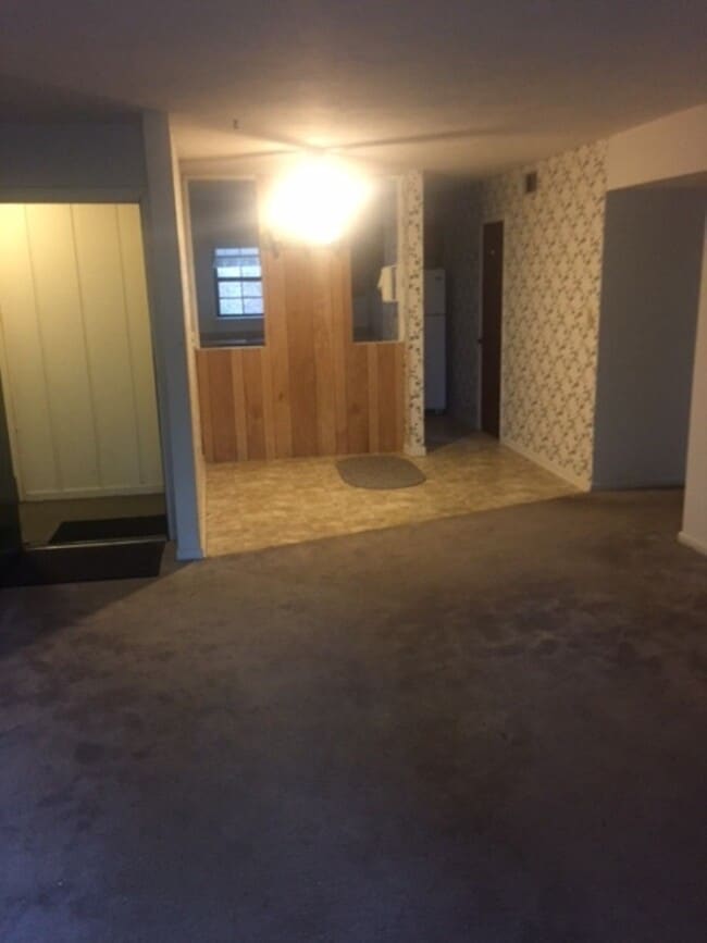 Building Photo - 1598 Kay Ave