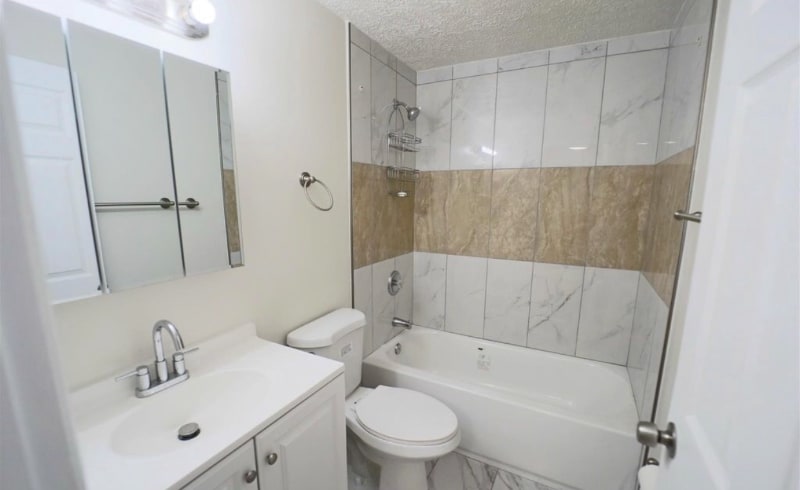 Building Photo - 7028 Hames Ct