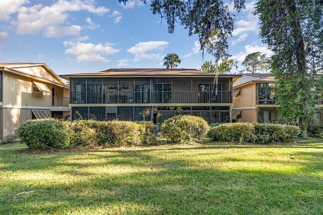 Building Photo - 120 Hibiscus Woods Ct