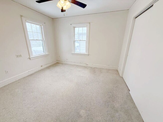 Building Photo - 18231 Winslow Rd