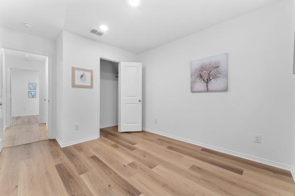 Building Photo - 1701 Madison Dr