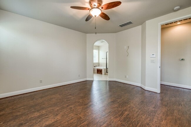 Building Photo - 11309 N Via Verona Way