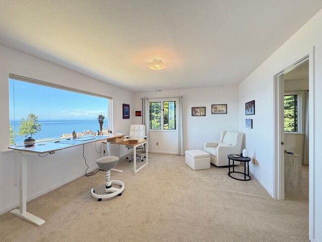 Building Photo - Stunning Home for Lease in Diamond Point