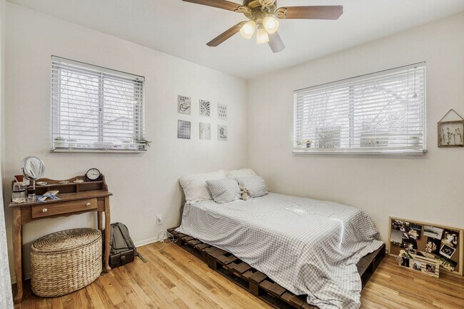 Building Photo - Spacious Cul-de-Sac Home Near CSU