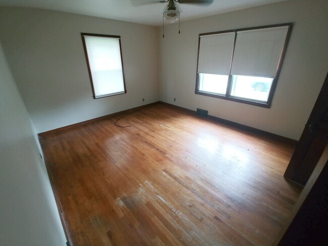 Building Photo - 2br House | Mt. Healthy |  Great Neighborhood