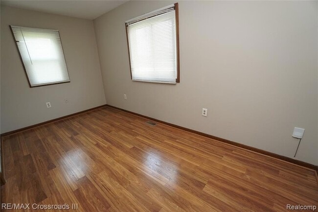 Building Photo - 43373 Alva Dr