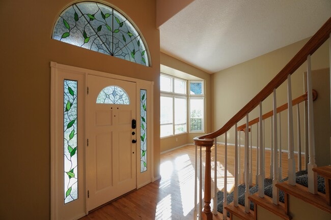 Building Photo - 2747 E Migratory Dr