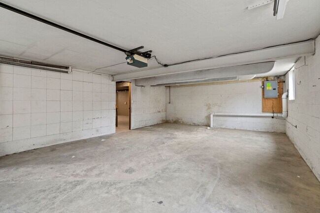 Building Photo - READY for Move-In! Fully RENOVATED 3 bedroom in PENN HILLS!