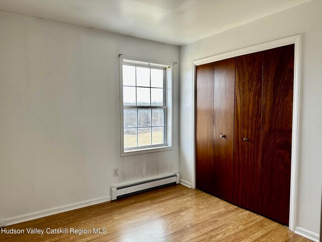 Building Photo - 376 NY-32