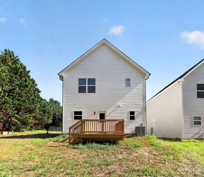 Building Photo - Brand New 3BD/2.5BA Single Family Home in the Heart of Monroe, NC!