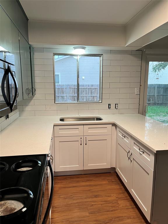 Building Photo - 1400 Fairground St