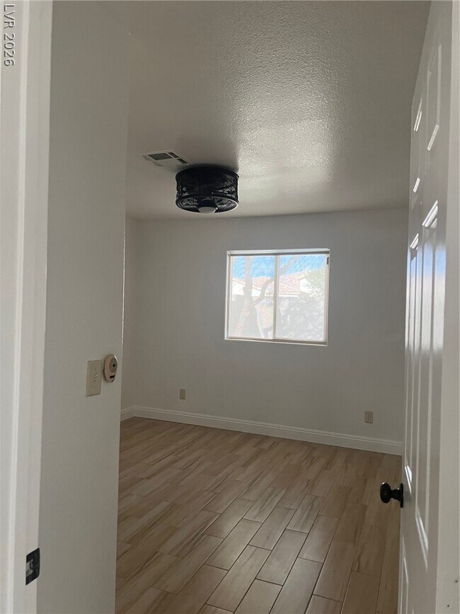 Building Photo - 5412 Lavender Ct