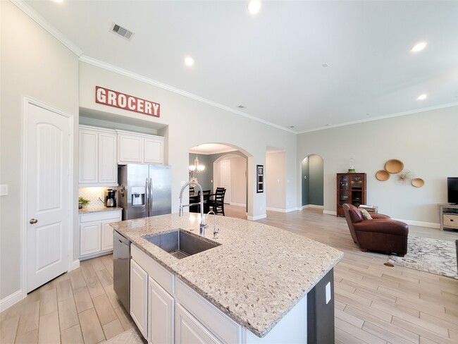Building Photo - 18727 Evanhale Bend Dr