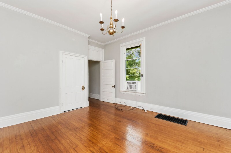 Building Photo - 5508 Arnsby Pl