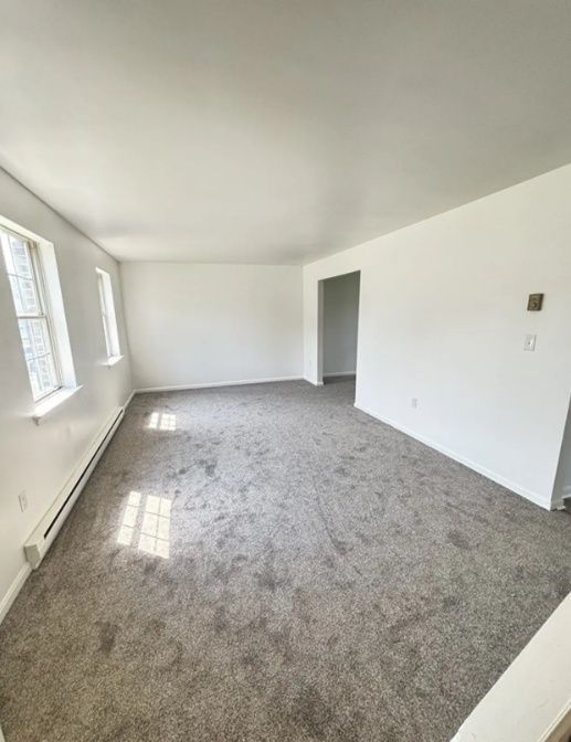 Building Photo - 447 Garland Cir