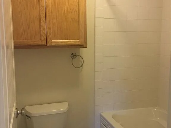 Building Photo - 255 Shelley Way