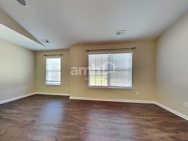Building Photo - 167 Kentland Ridge Dr