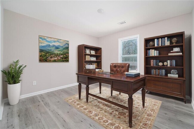 Building Photo - 665 S Eugenia Pl NW
