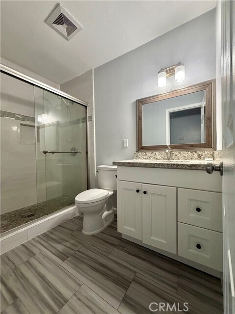 Building Photo - 807 Montecito Dr