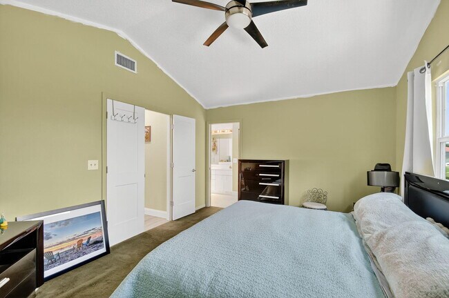 Building Photo - 7362 Ashley Shores Cir