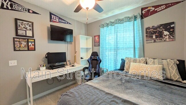 Building Photo - 3079 Flintlock Dr