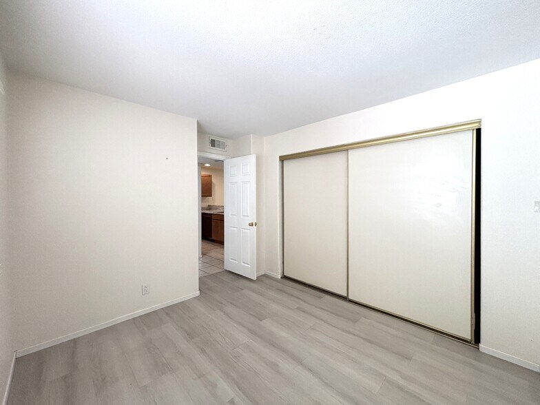 Building Photo - 1800 Edmond St
