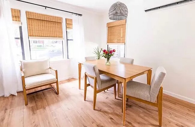 Building Photo - Completely remodeled 1 bedroom rental unit...
