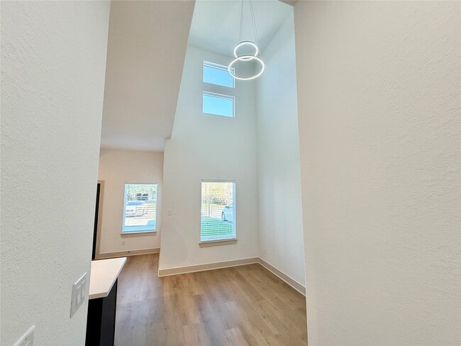 Building Photo - 4214 Clover St