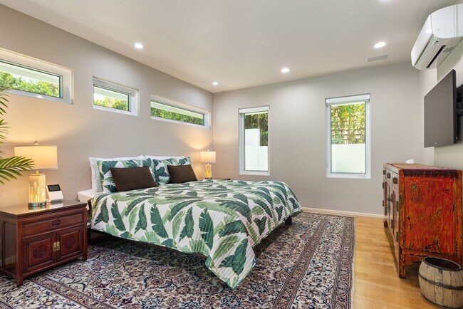 Building Photo - LUXURY RESORT 5/4.5/3+ HOME IN KAHALA, MUS...