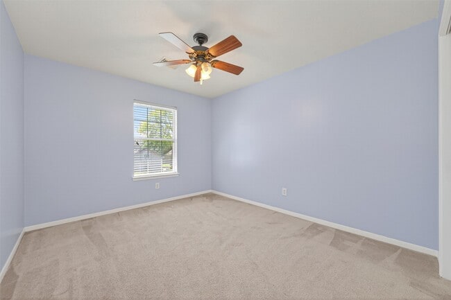 Building Photo - 19215 Hikers Trail Dr