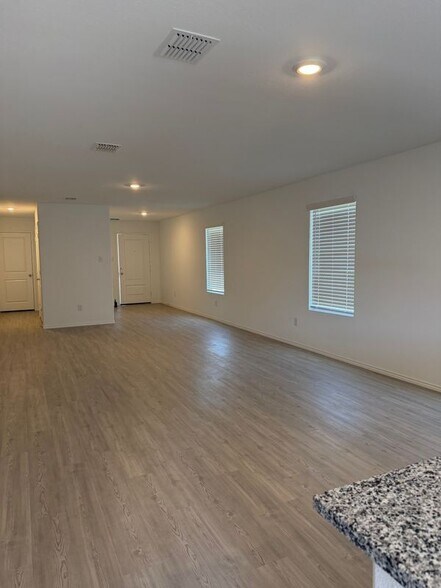 Building Photo - 11719 Bone Spg Dr